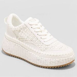 Universal Thread Target Women’s Persephone sneaker size 6